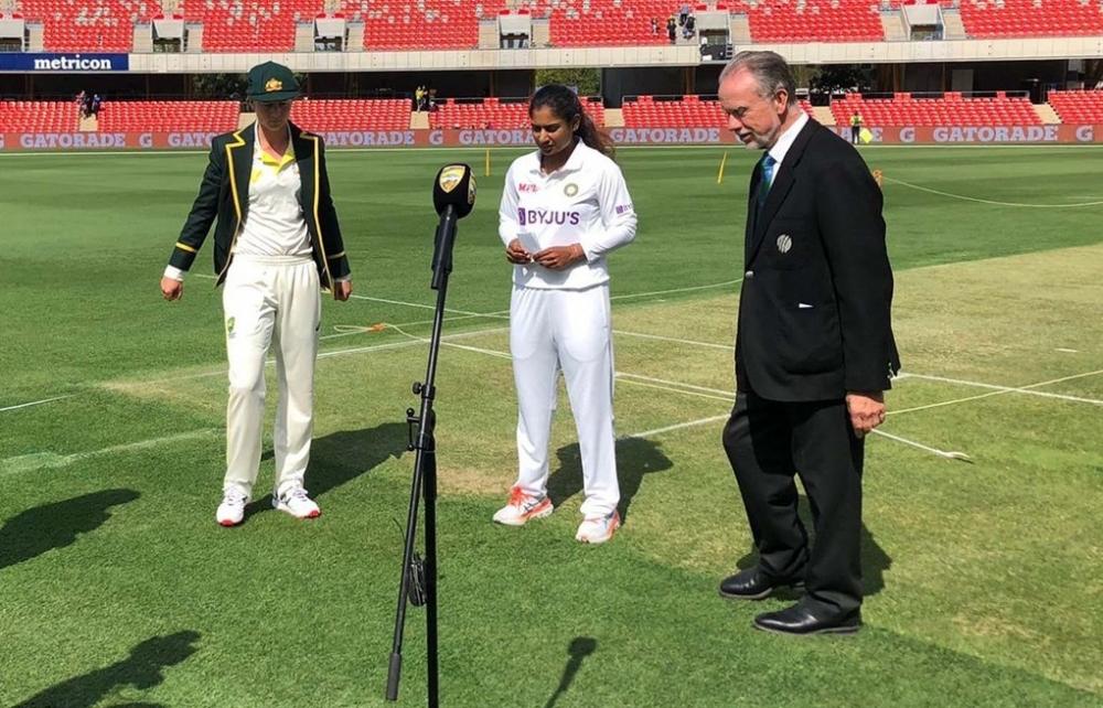 The Weekend Leader - Australia ask India to bat first in day-night women's Test